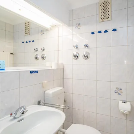 Haus Metropol 93 Ob Apartment *